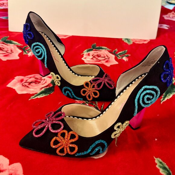 Betsey Johnson Women’s Kimara Rhinestone Doodle Embellished Pumps Size 11 Black - Picture 6 of 16